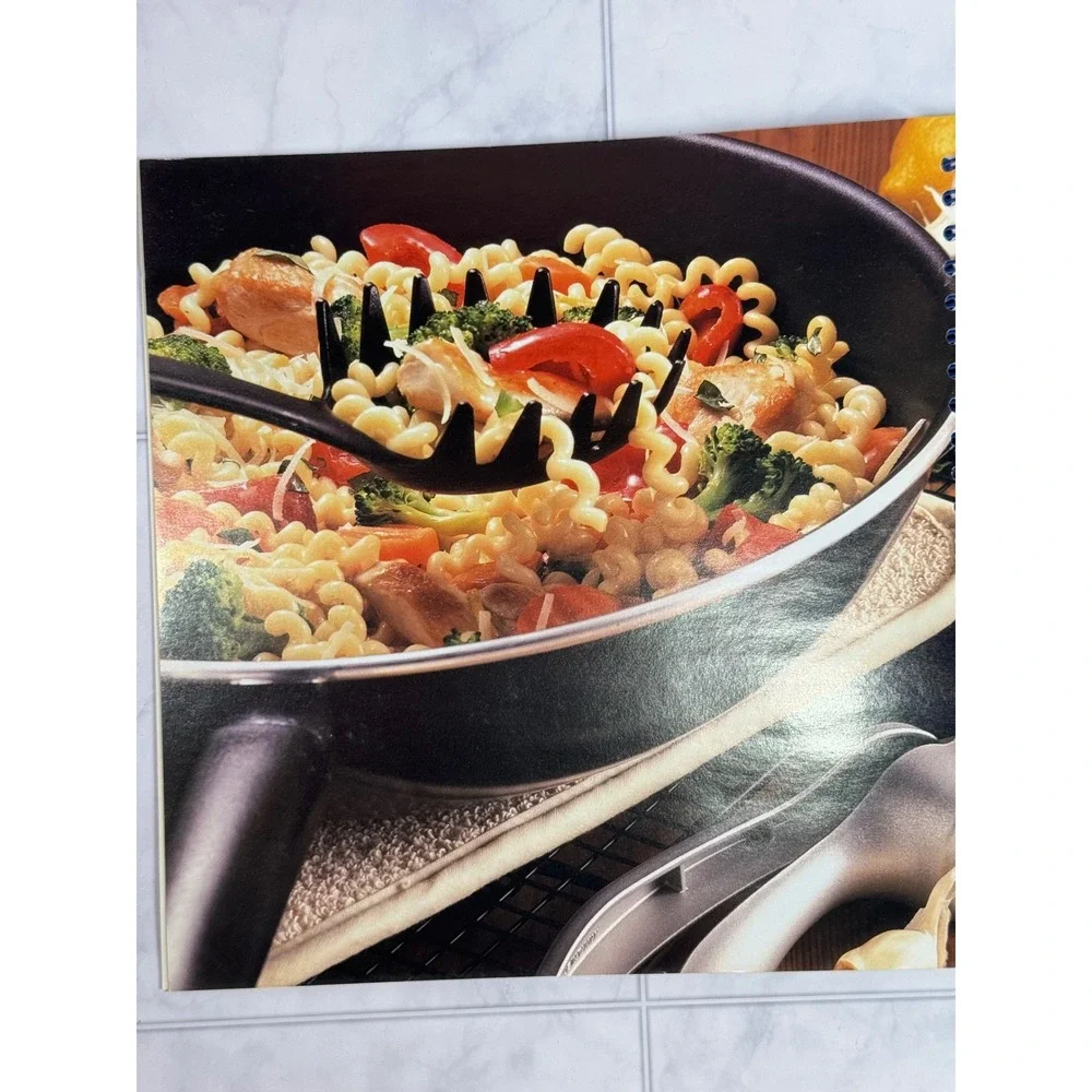 The Pampered Chef Main Dishes Cookbook Doris Christopher Spiral Bound 2000